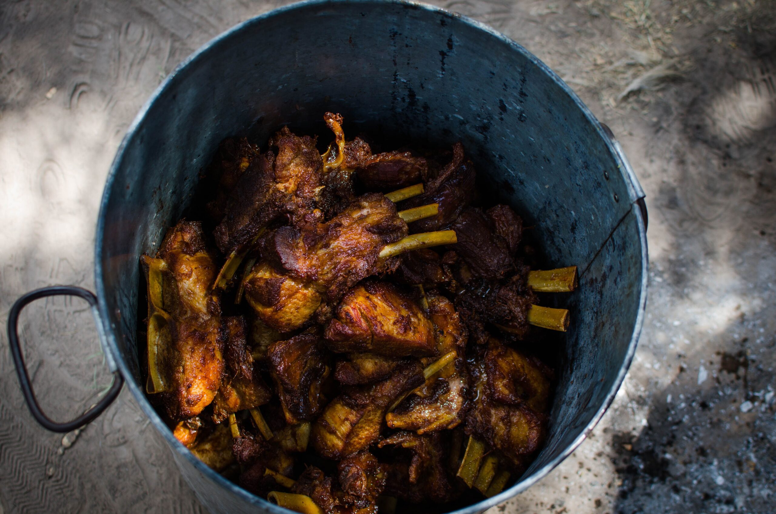 Hoe bereiden wij onze ambachtelijke spareribs?